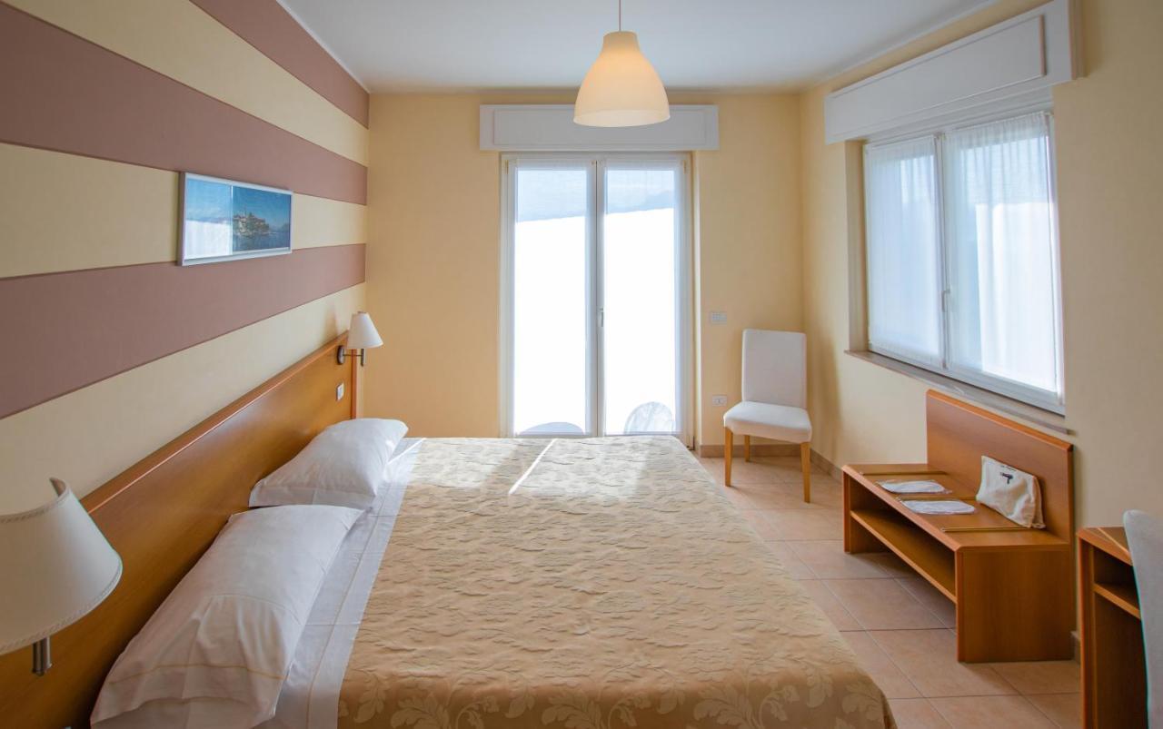Hotel Alpi Baveno Buitenkant foto