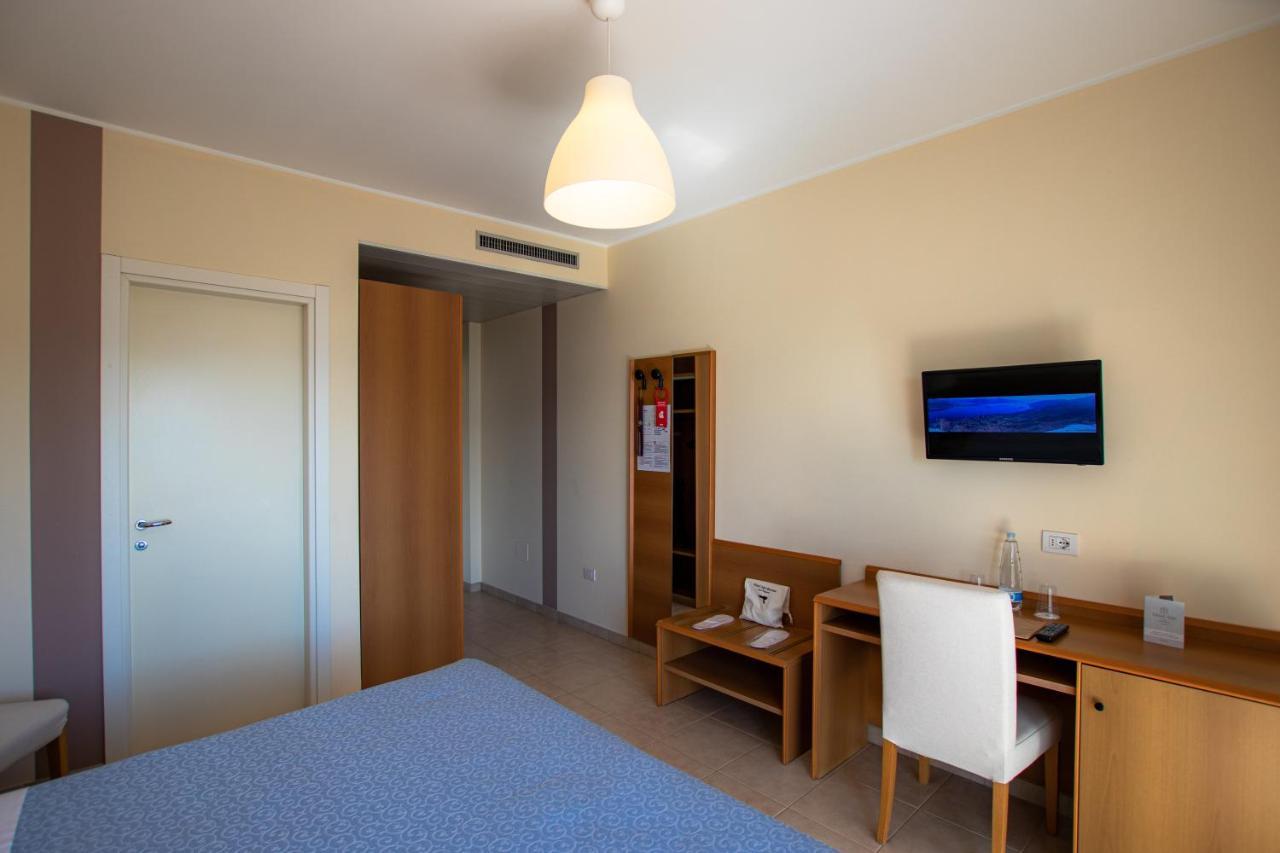 Hotel Alpi Baveno Buitenkant foto